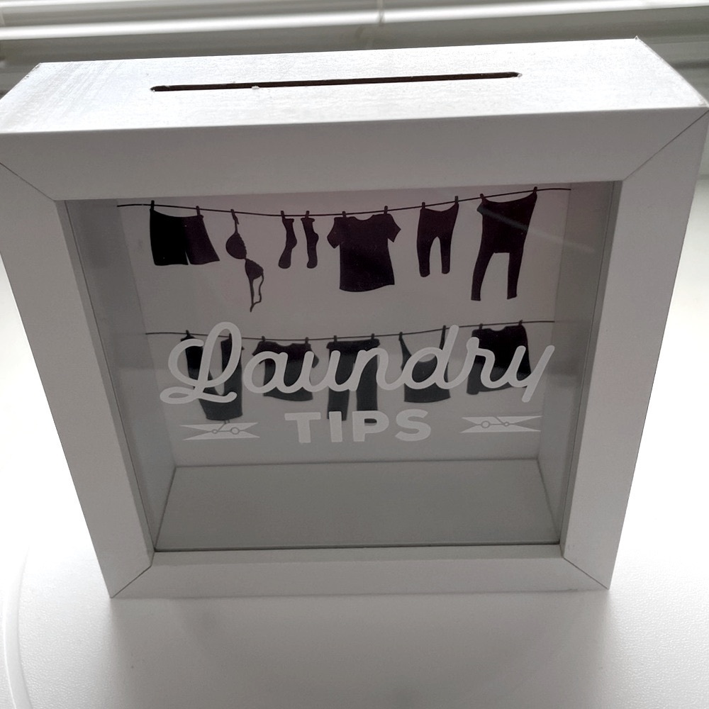 Laundry tips/Money Box - Picture 6 of 7